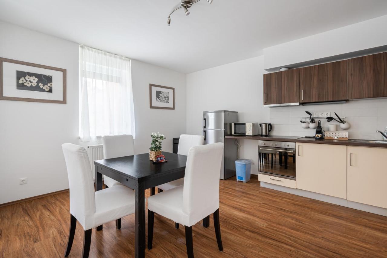 White Cascade Realty Apartment 부다페스트 외부 사진